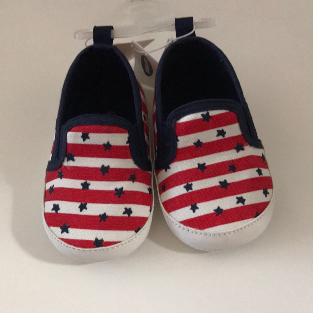 Old Navy Baby Girl Size 6-12 Month Red, White, and Blue Slip on Shoes